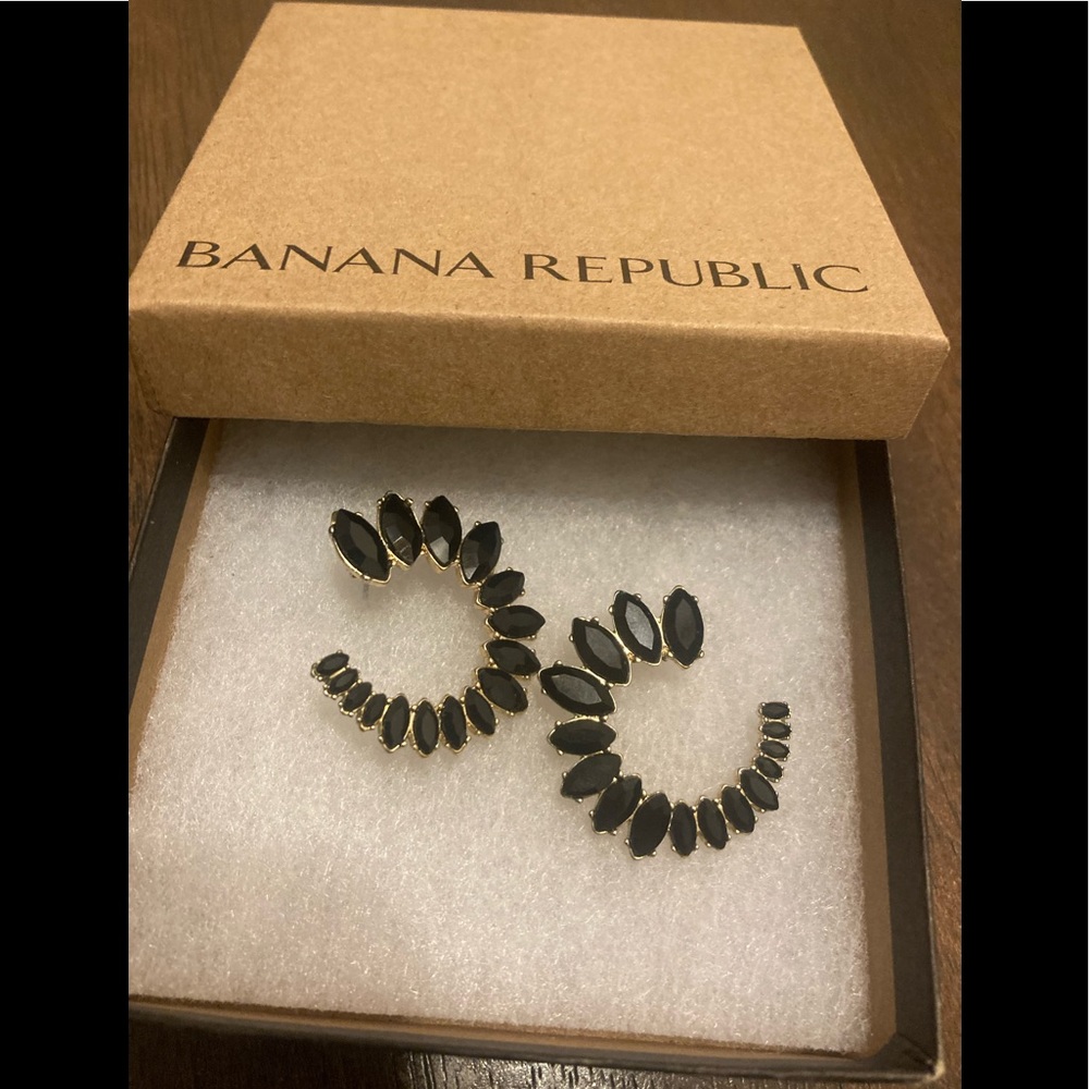Banana Republic earrings